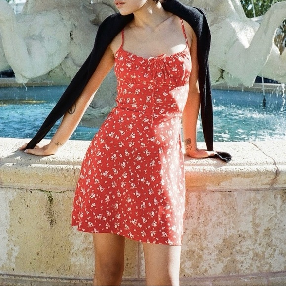 Realisation Par Inez Dress in Ammi Red Floral Size S - Picture 2 of 14